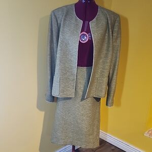 2pc Blazer & Skirt Set Silk Olive Green Career Plus Size 18 Classic